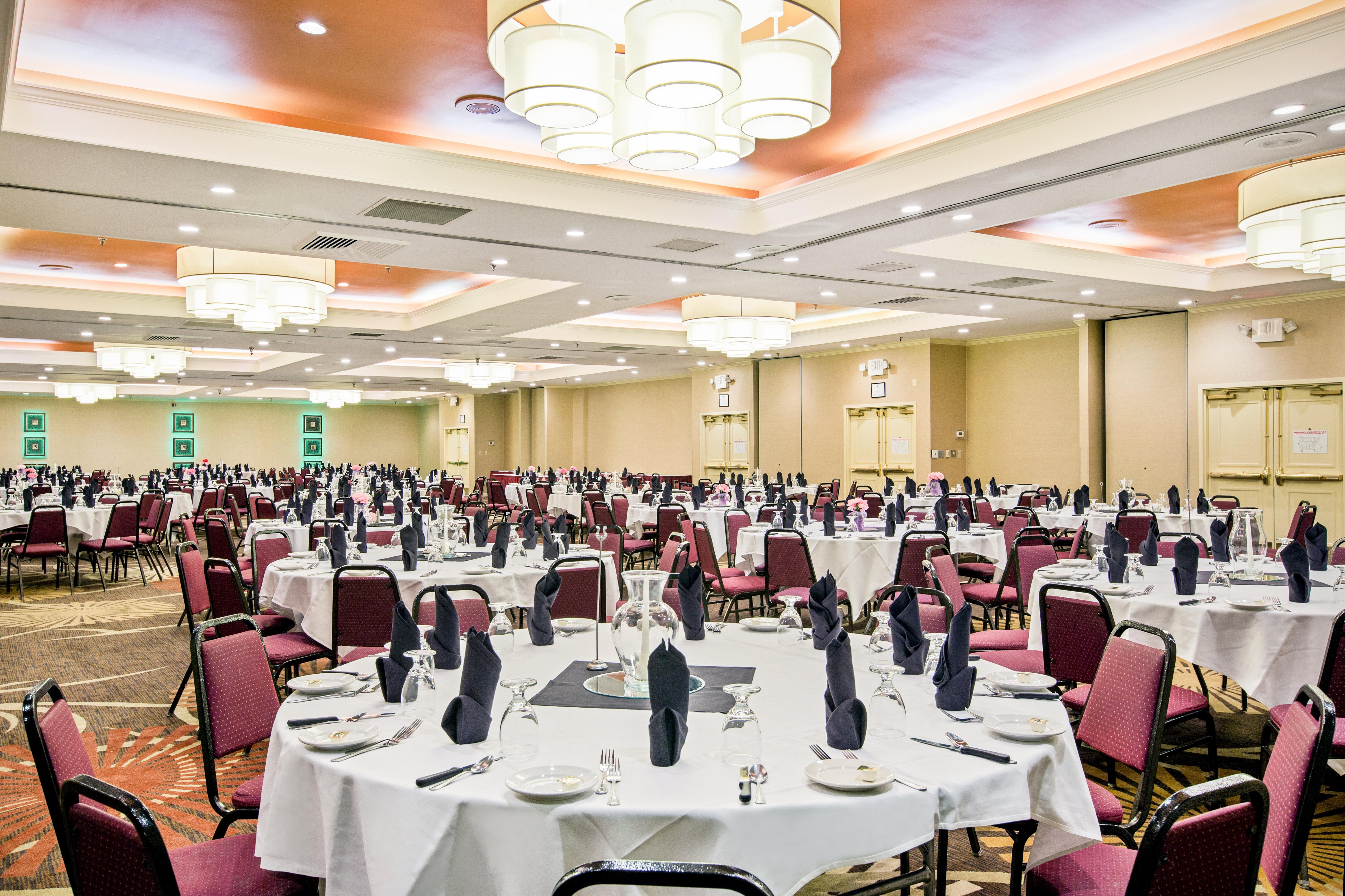 Holiday Inn Roanoke - Tanglewood Route 419 & I 581 By Ihg Exterior photo