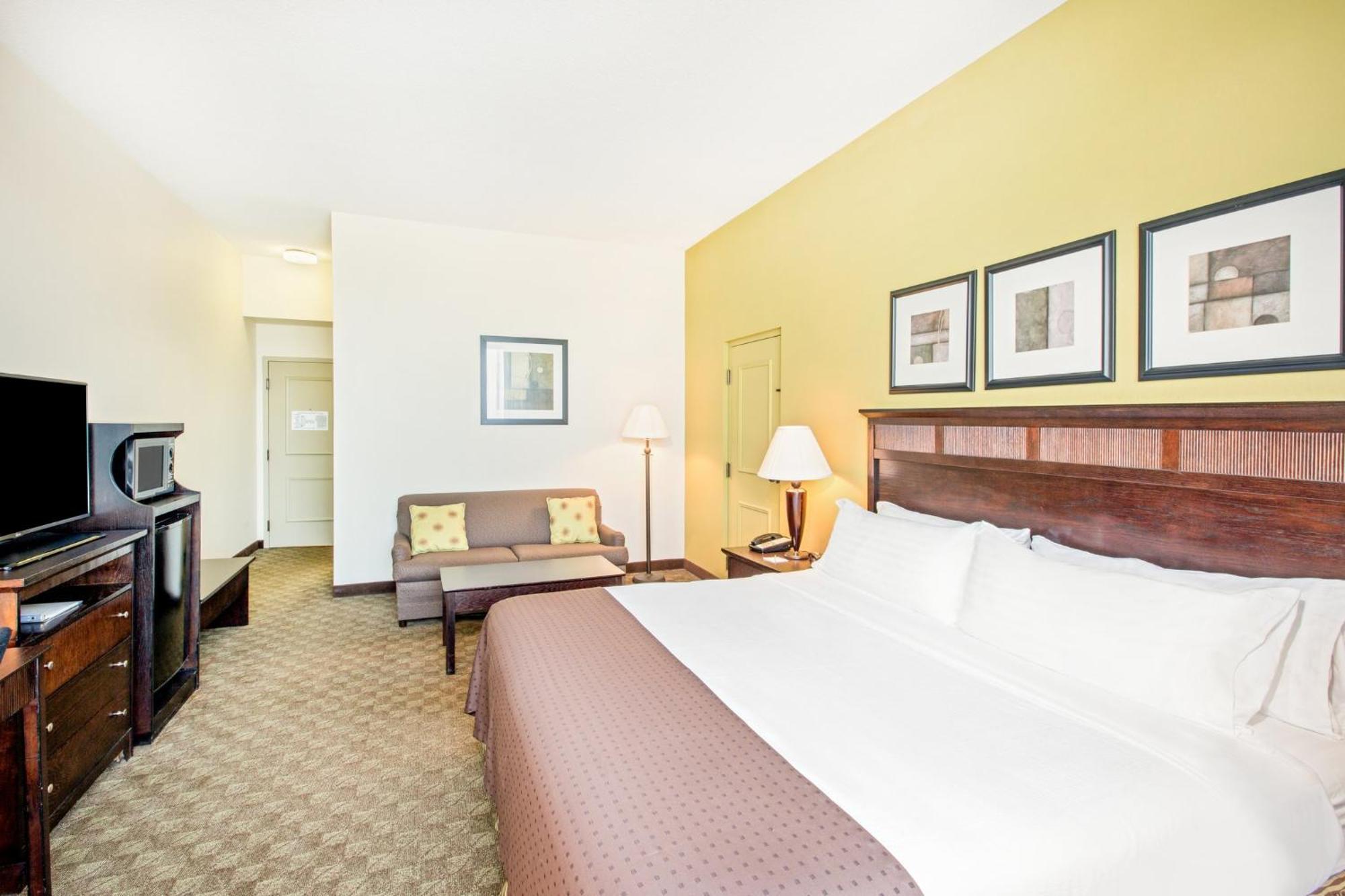 Holiday Inn Roanoke - Tanglewood Route 419 & I 581 By Ihg Exterior photo