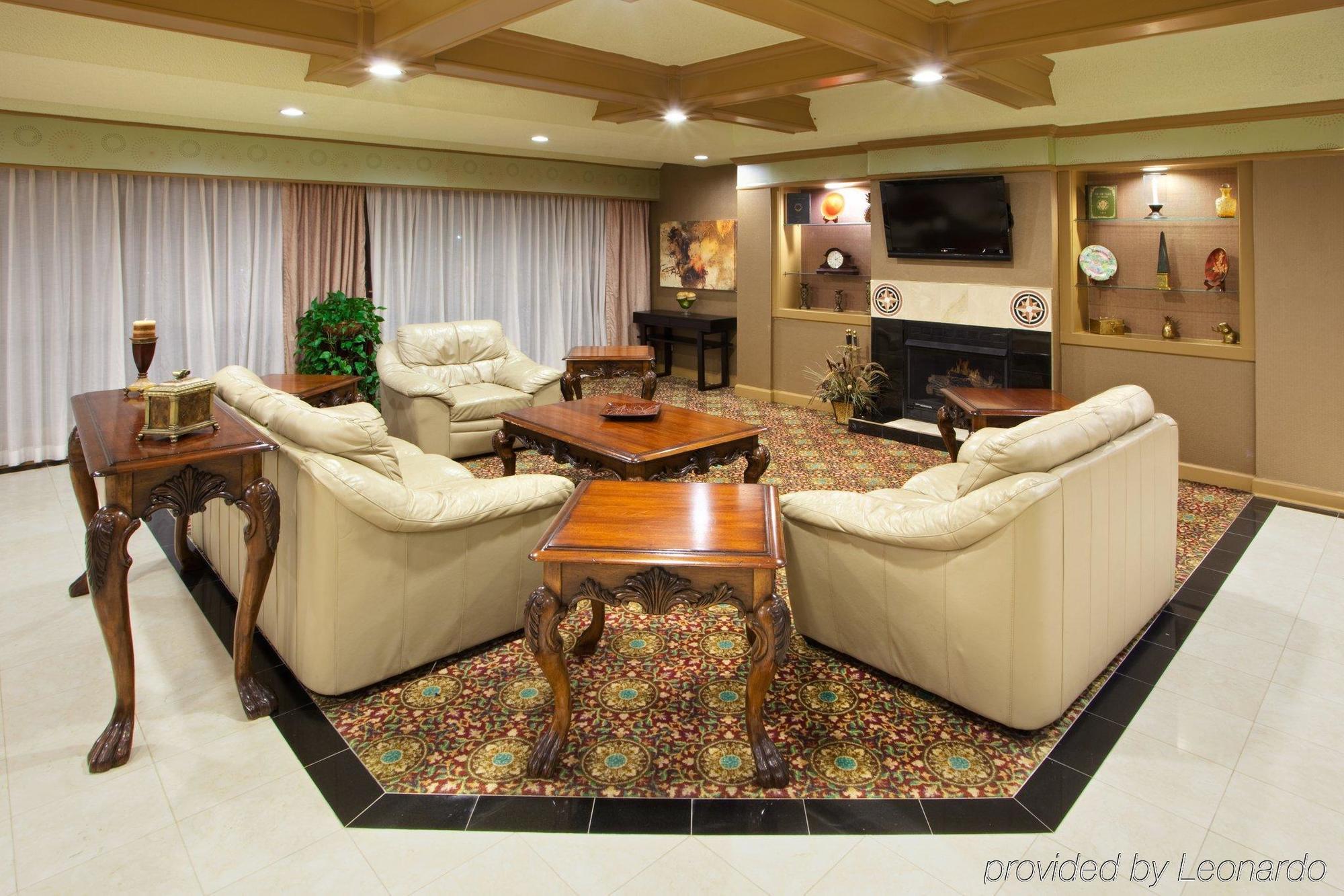 Holiday Inn Roanoke - Tanglewood Route 419 & I 581 By Ihg Interior photo