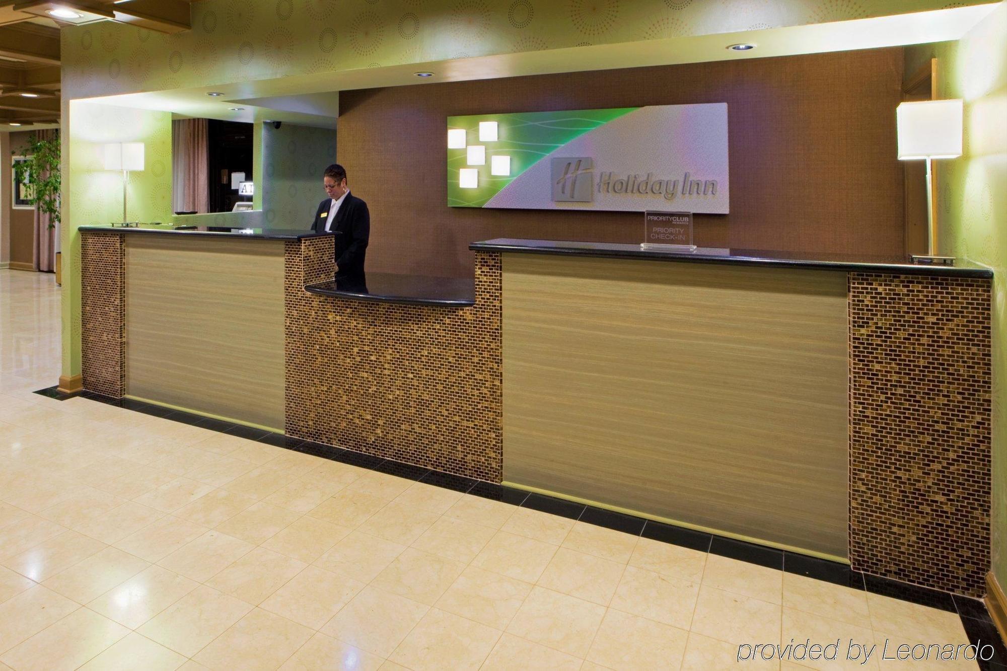 Holiday Inn Roanoke - Tanglewood Route 419 & I 581 By Ihg Exterior photo